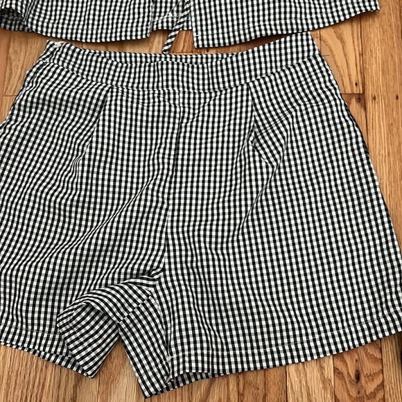 Shorts set - Picture 4 of 4